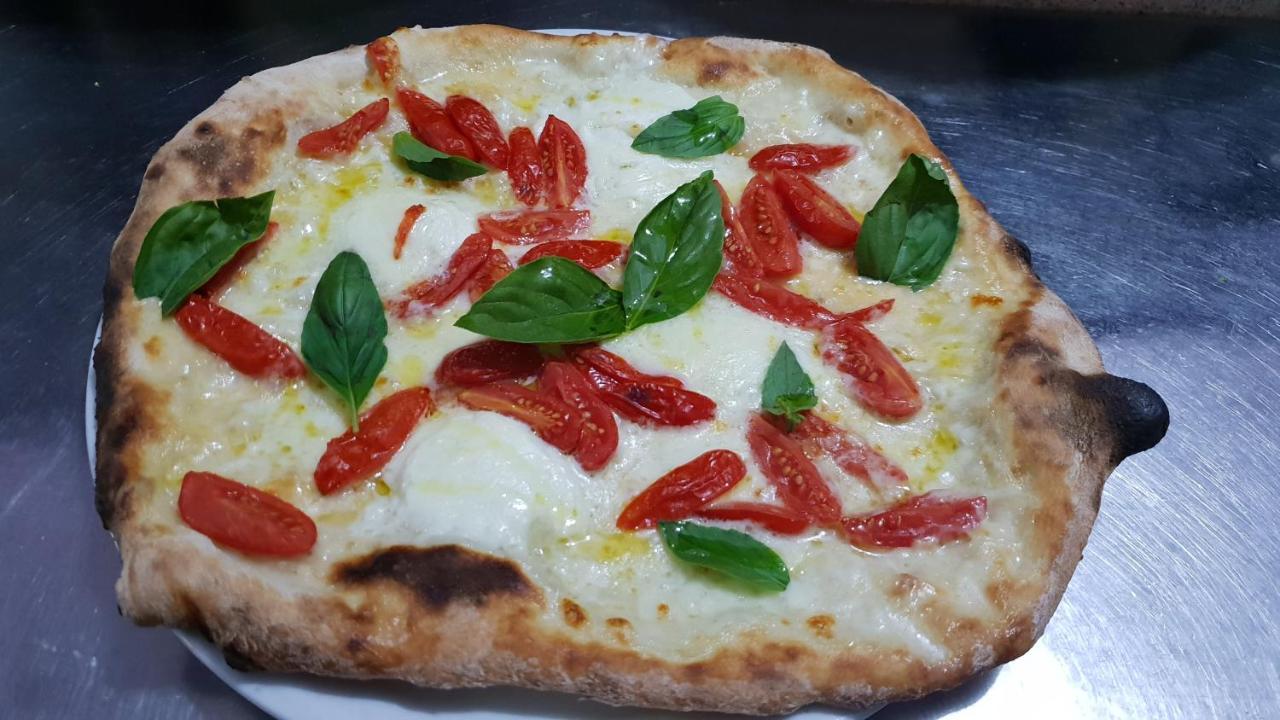 Pomodoro Bed Panzió Castrovillari Kültér fotó
