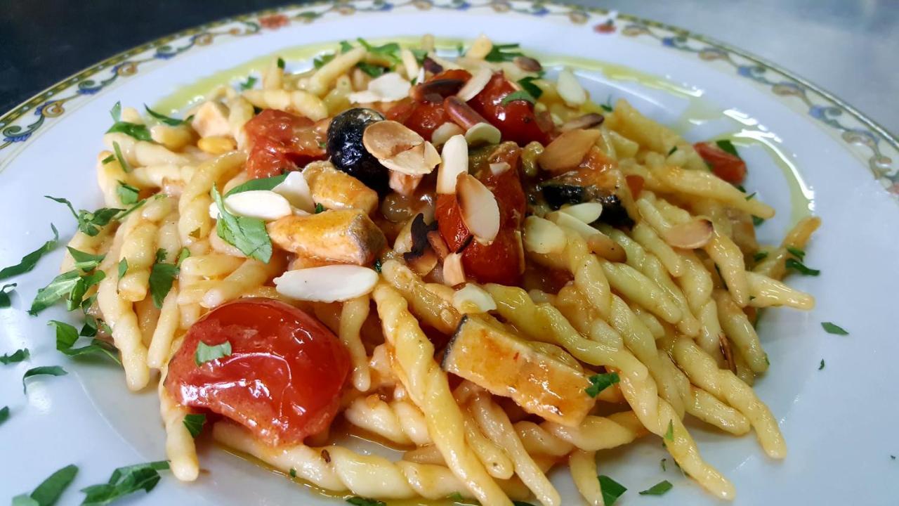 Pomodoro Bed Panzió Castrovillari Kültér fotó