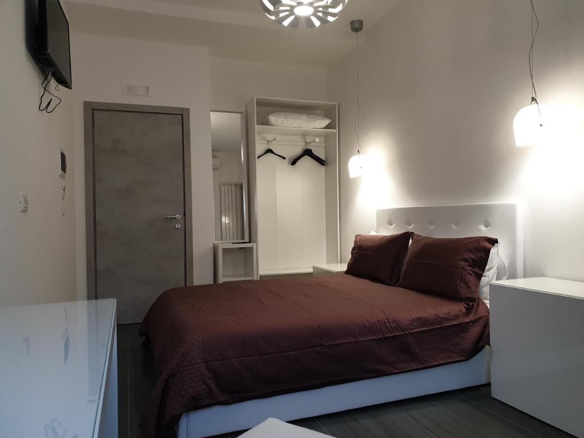 Pomodoro Bed Panzió Castrovillari Kültér fotó