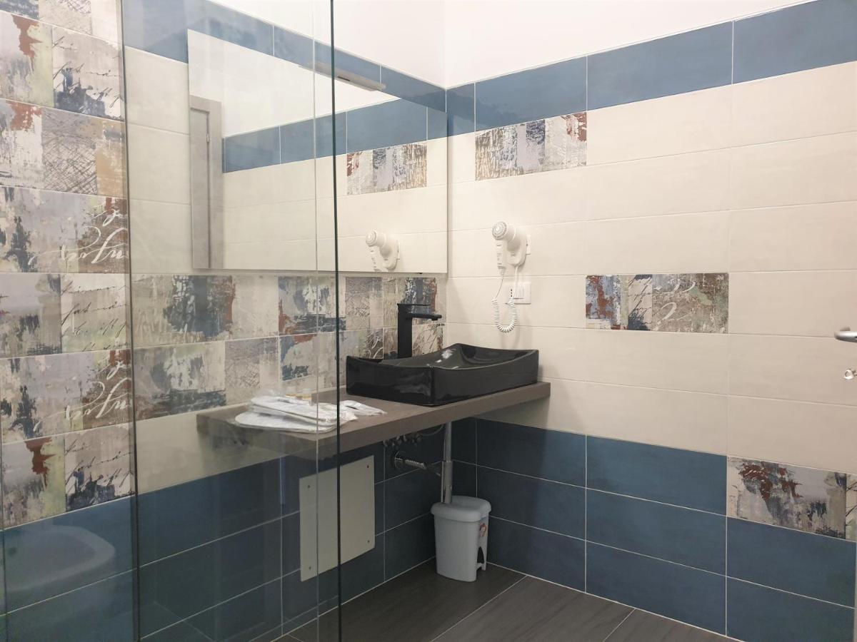 Pomodoro Bed Panzió Castrovillari Kültér fotó